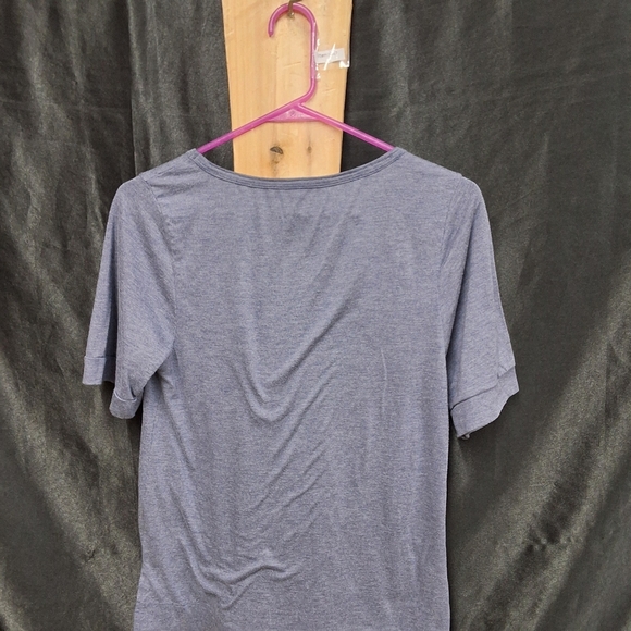 Blueish grey Calvin Klein women's size medium short sleeve w/ 3 buttons on arm - Picture 10 of 12